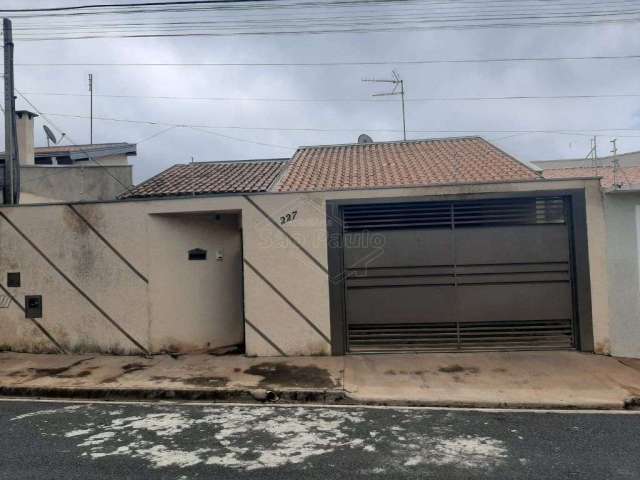 Casa com 2 quartos à venda na Avenida Jerônima Marques Barbosa, 227, Jardim dos Oitis, Araraquara, 121 m2 por R$ 350.000