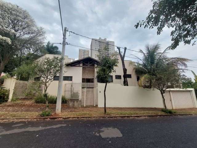 Casa com 3 quartos para alugar na Rua Castro Alves, 2177, Jardim Morumbi, Araraquara, 267 m2 por R$ 4.200