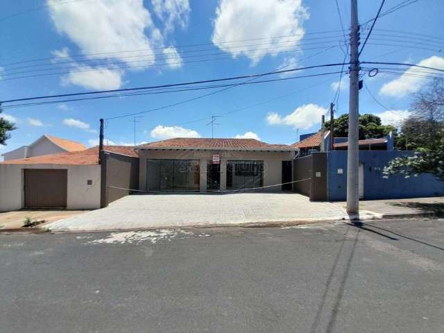 Sala comercial com 1 sala para alugar na Rua José Marques Pinheiro Filho, 950, Vila Harmonia, Araraquara, 12 m2 por R$ 1.800