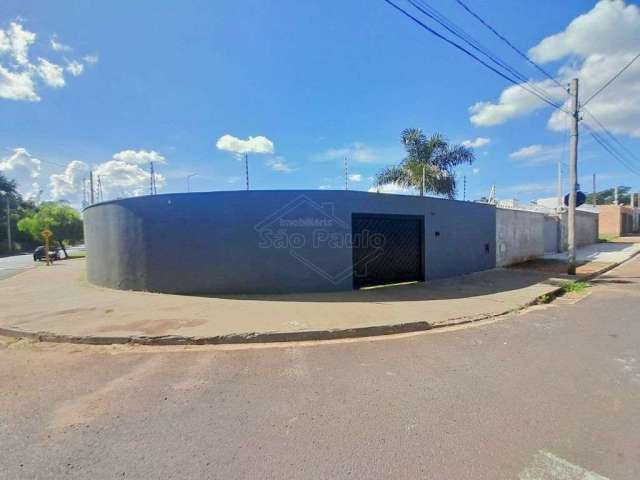 Casa com 1 quarto à venda na Avenida Miguel Mucio, 180, Residencial Cambuy, Araraquara, 124 m2 por R$ 500.000