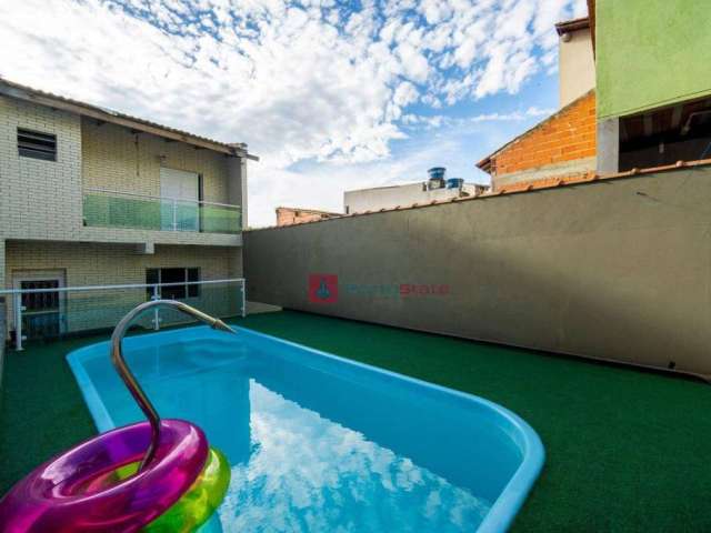 Casa com 4 quartos, sendo 2 suítes e piscina privativa à venda, 240 m² por R$ 580.000 - Outeiro de Passárgada - Cotia/SP