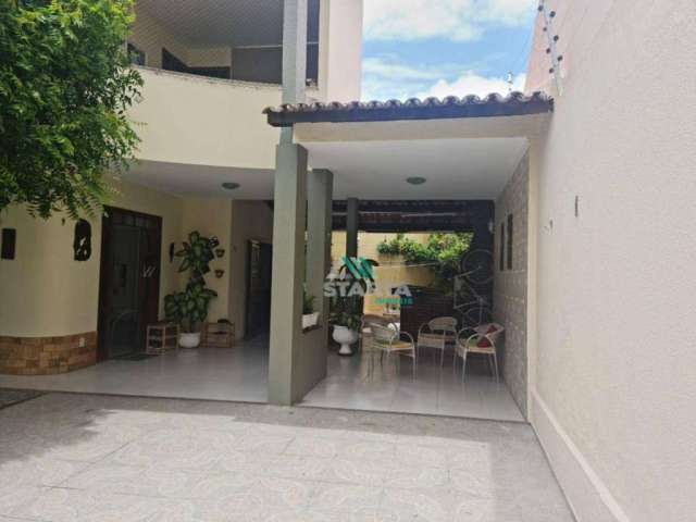 Casa com 4 dormitórios à venda, 192 m² por R$ 800.000,00 - Cambeba - Fortaleza/CE
