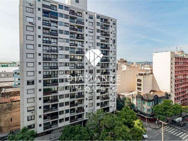 Apartamento com 3 quartos à venda na Avenida Borges de Medeiros, --, Centro Histórico, Porto Alegre por R$ 235.000