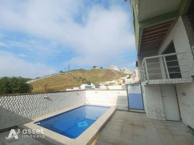 Asset Imóveis vende casa triplex em condomínio com 4 dormitórios, 320 m² por R$ 650.000 - Arsenal - São Gonçalo/RJ