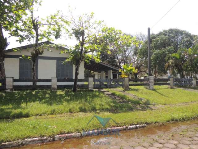 Casa com 4 dormitórios à venda, 206 m² por R$ 3.130.000,00 - Atami - Pontal do Paraná/PR