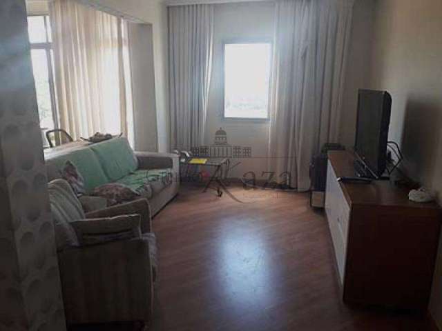 Apartamento Cobertura Duplex  - Jardim Oswaldo Cruz - Condomínio Edifício Flamingo - 4 Dormitórios - 177m².