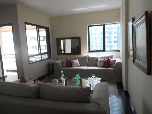 Excelente Apartamento 3 suites 2 garagens infraestrutura Pituba