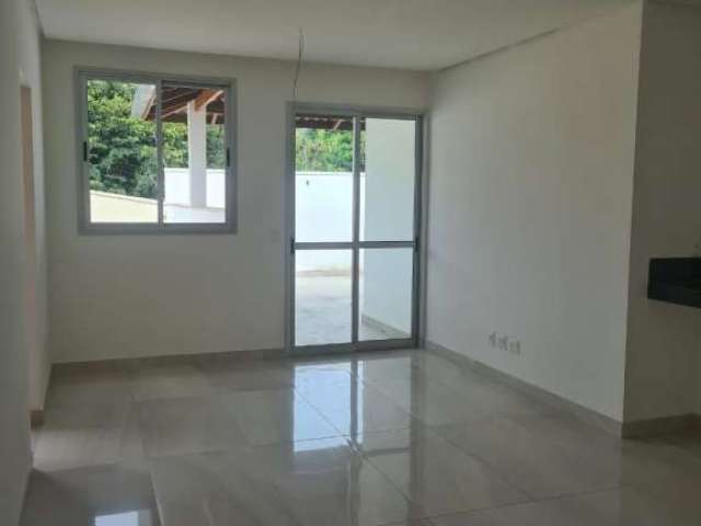 Casa em condomínio fechado com 3 quartos à venda na Rua Bernardo Monteiro, Centro, Contagem por R$ 770.000