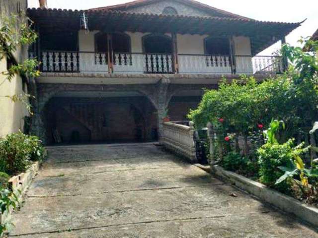 Casa com 4 quartos à venda na Maria Resende do Prado, Jardim Vera Cruz, Contagem por R$ 800.000