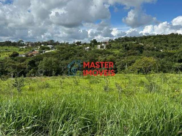 Terreno à venda na Avenida Dulce Geralda Diniz, Quintas Coloniais, Contagem por R$ 780.000