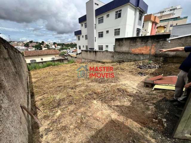 Terreno à venda na Mozat Pereira Lima, Alvorada, Contagem por R$ 420.000