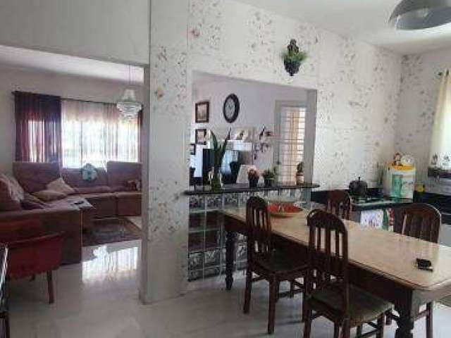 Casa com 3 quartos, 320m², à venda em Mogi das Cruzes, Vila Oliveira