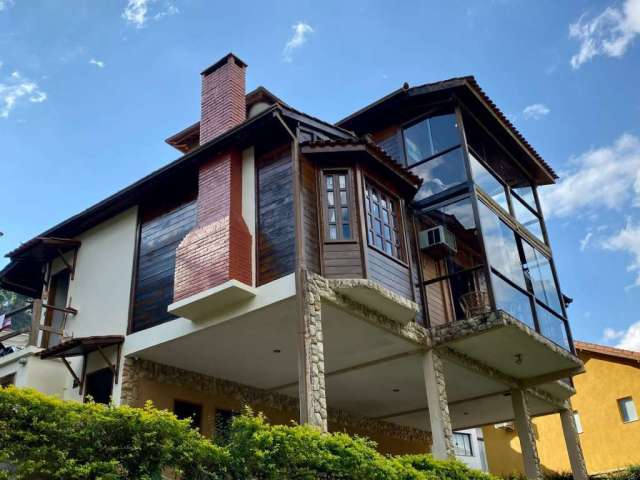 Casa com 4 quartos à venda no Vargem Grande, Teresópolis  por R$ 1.200.000