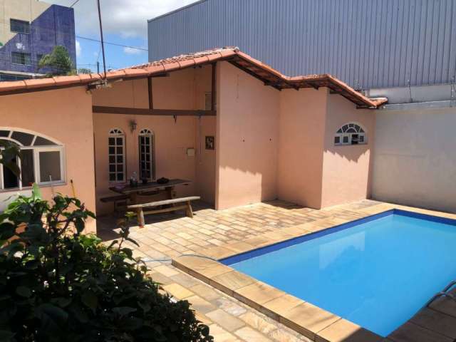 Casa com 3 quartos à venda no Colina de Laranjeiras, Serra , 300 m2 por R$ 1.300.000