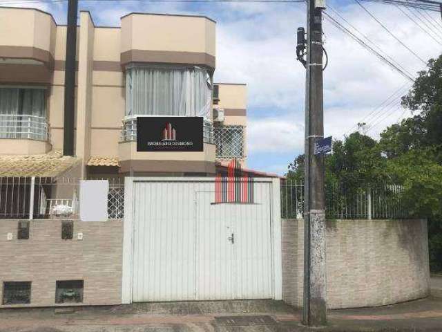 Sobrado à venda, 69 m² por R$ 390.000,00 - Forquilhas - São José/SC
