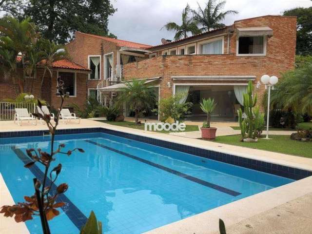 Casa à venda com 4 Quartos no Recanto Inpla - PORTEIRA FECHADA! 4 suites