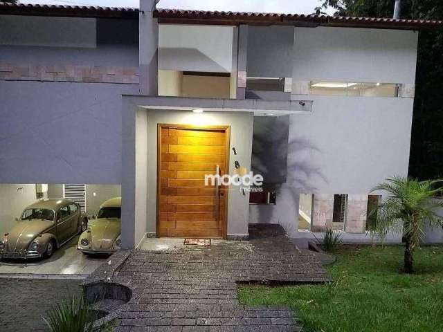 Casa com 3 Quartos e 5 banheiros à Venda, 308 m² por R$ 1.130.000