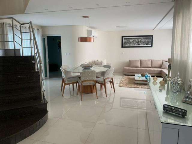 Casa com 3 quartos, 308 m², à venda por R$ 1.700.000- Campos do Conde 1 - Tremembé/SP