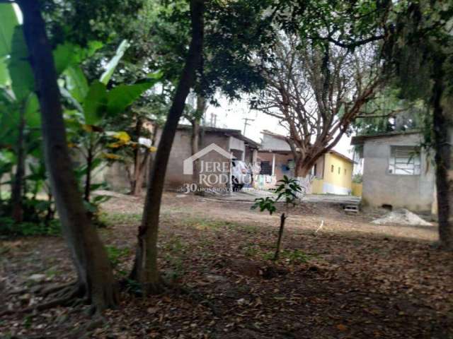 Terreno com 1.274 m² - Santana - Pindamonhangaba/SP