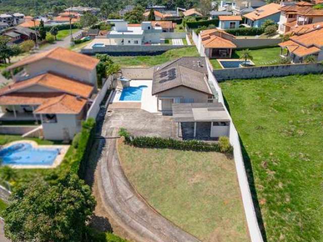Casa em Condomínio na região de Atibaia/SP - Vale do Sol, por R$900.000!