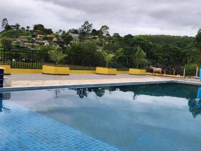 Chácara com 3 dormitórios à venda, 3650 m² por R$ 1.700.000 - Pouso Alegre - Santa Isabel/SP