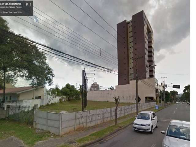 Terreno à venda no São Braz, Curitiba  por R$ 2.833.000