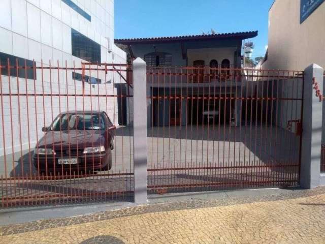 Casa com 3 dormitórios, 178 m² - venda por R$ 1.350.000 ou aluguel por R$ 10.000/mês - Centro - Valinhos/SP