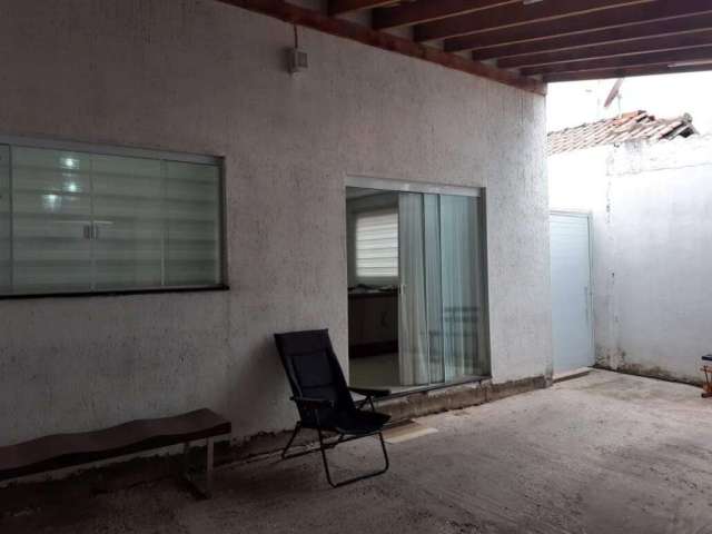 Casa à venda, 3 quartos, 1 suíte, 4 vagas, Loteamento Chácaras Nazareth II - Piracicaba/SP