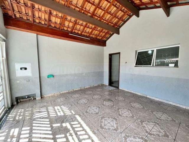 Casa à venda, 2 quartos, 1 suíte, 1 vaga, Santa Terezinha - Piracicaba/SP