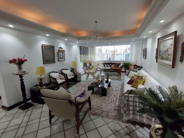 Apartamento para Venda em Salvador, Graça, 3 dormitórios, 2 suítes, 4 banheiros, 2 vagas