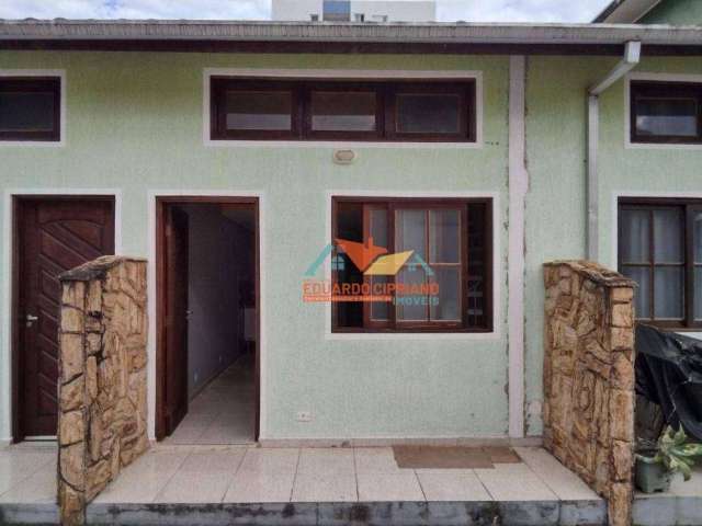 Casa com 1 dormitório para alugar, 40 m² por R$ 1.693/mês - Martim de Sá - Caraguatatuba/SP Disponível para visitas à partir de 01 06 24