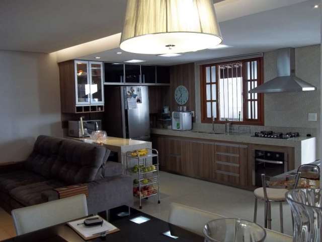 Casa com 3 quartos à venda na Rua Norte, 140, Santa Branca, Belo Horizonte por R$ 900.000