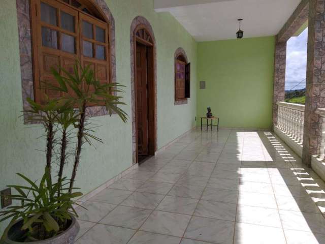 Casa com 3 quartos à venda na Rua São Domingos, 23, Maria Helena (Justinópolis), Ribeirão das Neves por R$ 550.000