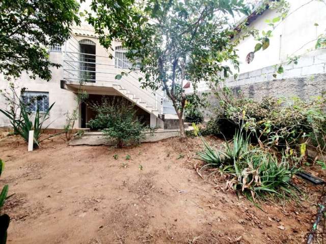Casa com 2 quartos à venda na Zilda, 12, Rio Branco, Belo Horizonte por R$ 470.000