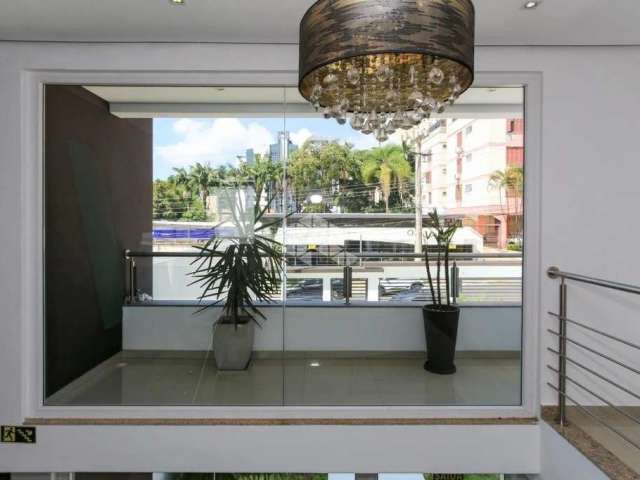 Prédio para venda com 6 quartos , em Centro com 286.08 m², Canoas/RS