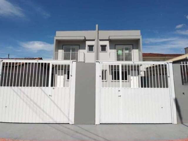 Casa com 2 quartos à venda na Rua Orlando Tancredo, 495, Centro, Palhoça, 89 m2 por R$ 420.000
