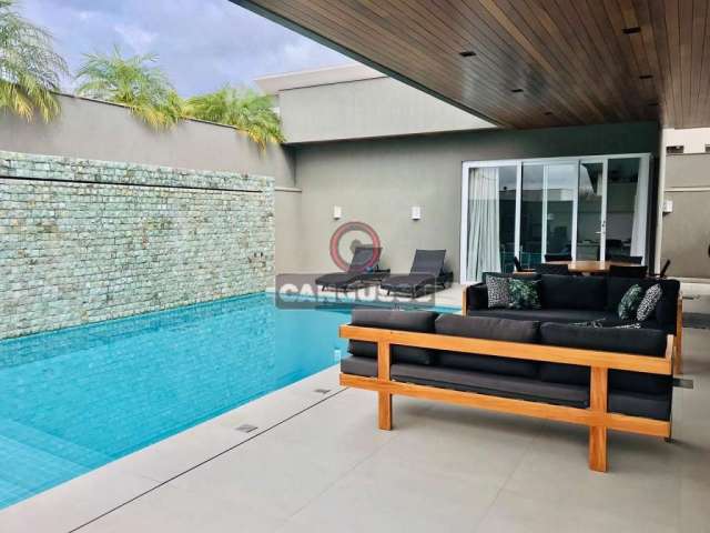 Casa à venda 4 Quartos, 4 Suítes, 4 Vagas, 500M², Condomínio Sun Lake, Londrina - PR