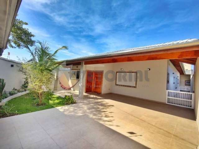Casa com 3 dormitórios à venda, 230 m² por R$ 1.400.000,00 - Cidade Jardim - Caraguatatuba/SP