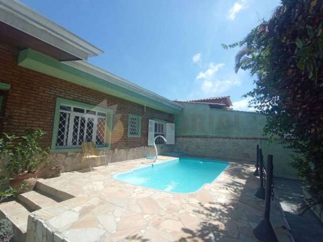 Casa com 3 dormitórios à venda, 228 m² por R$ 650.000,00 - Praia das Palmeiras - Caraguatatuba/SP