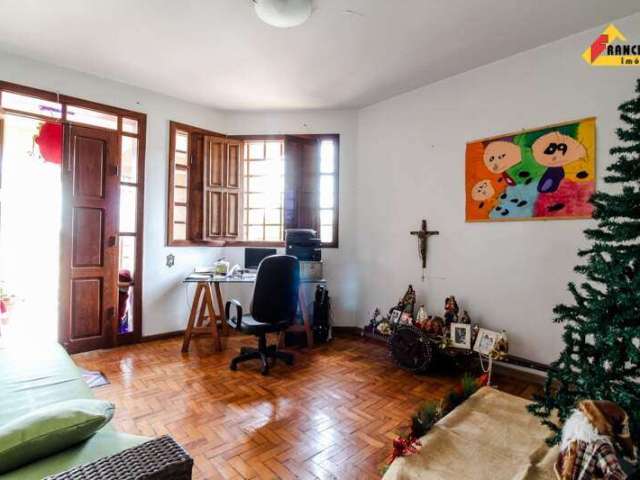 Casa à venda, 3 quartos, 2 vagas, Bom Pastor - Divinópolis/MG