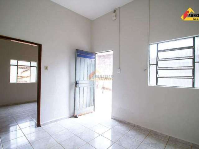 Casa à venda, 3 quartos, 2 vagas, Interlagos - Divinópolis/MG