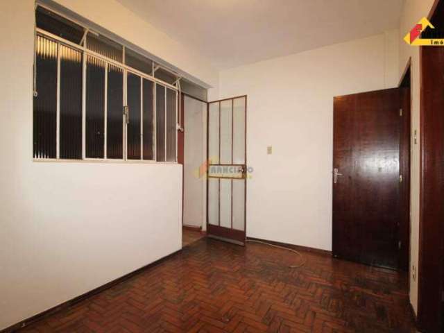Apartamento para aluguel, 3 quartos, 1 suíte, 1 vaga, Centro - Divinópolis/MG