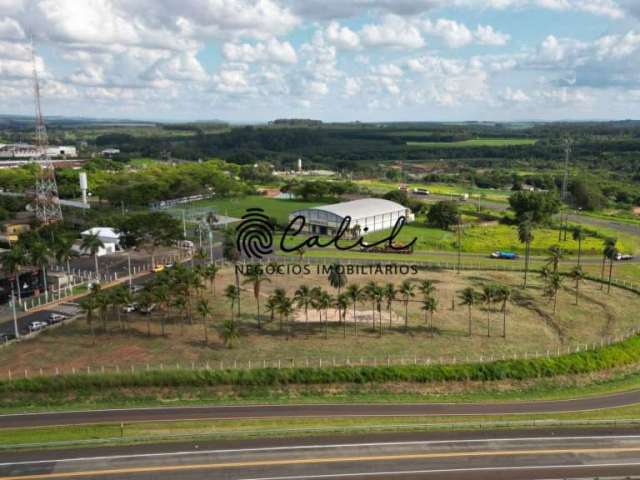 Terreno à venda, 10000 m² por R$ 5.500.000,00 - Vila Maria - Batatais/SP