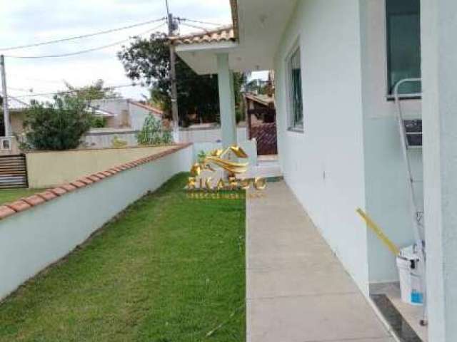Casa à venda no bairro Balneário (Praia Seca) - Araruama/RJ
