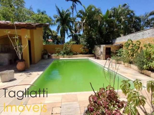 Casa com 3 suítes área gourmet piscina e amplo quintal - iguabinha