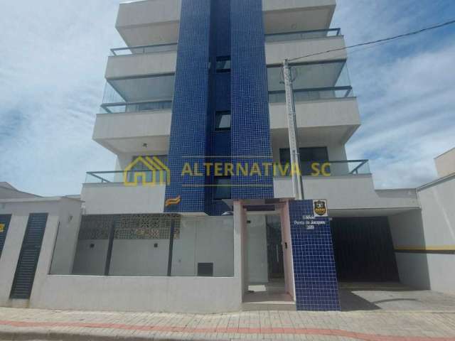 Apartamento mobiliado para locação anual com 02 quartos sendo 01 suíte em Itacolomi, Balneário Piçarras, Santa Catarina
