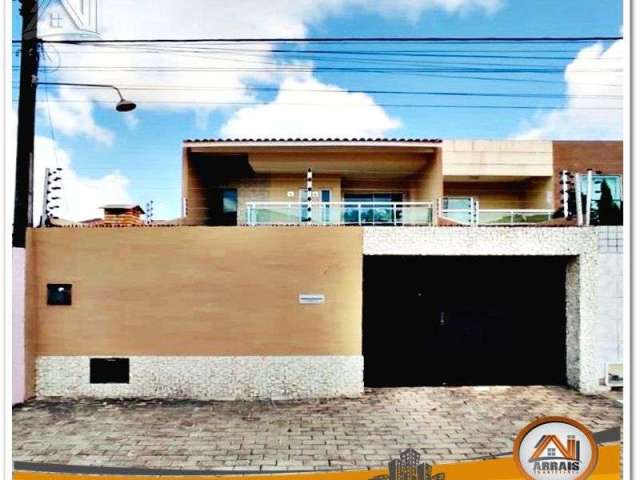 Casa com 4 dormitórios à venda, 223 m² por R$ 680.000,00 - Cambeba - Fortaleza/CE