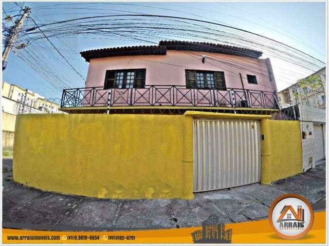Casa com 4 dormitórios à venda, 200 m² por R$ 570.000,00 - Montese - Fortaleza/CE