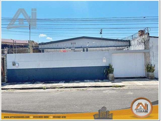 Casa com 3 dormitórios à venda, 396 m² por R$ 590.000,00 - Amadeu Furtado - Fortaleza/CE