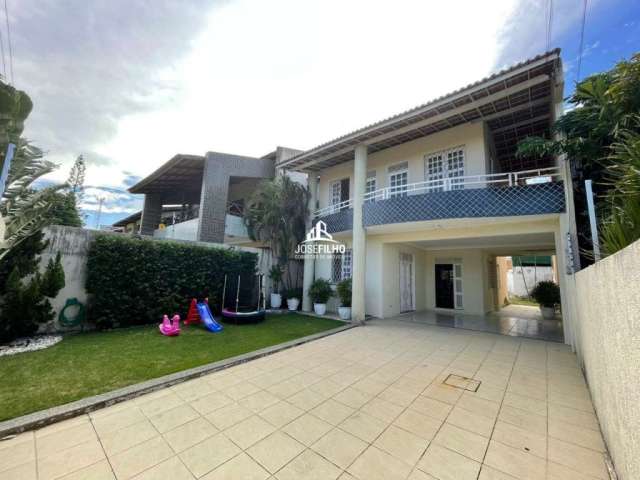 Casa com 5 quartos à venda no Cambeba, Fortaleza  por R$ 790.000